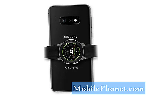 Laddar din Samsung Galaxy S10e och använder Wireless PowerShare