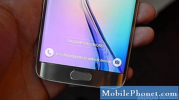 Wi-Fi 연결이 끊어지면 Galaxy S7 Edge 화면이 멈추고 검은 색으로 바뀝니다.