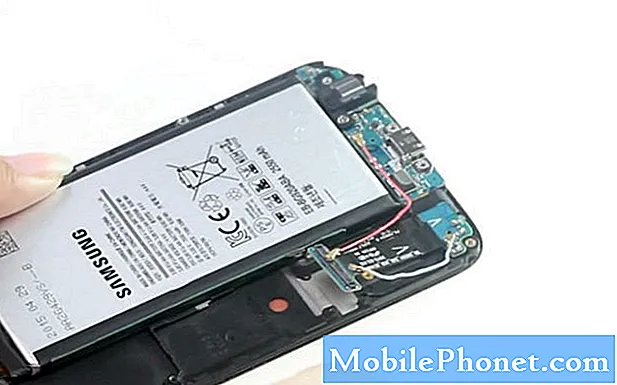 Slik løser du forskjellige ladeproblemer med Samsung Galaxy S6 etter fastvareoppdatering Feilsøkingsveiledning - Tech