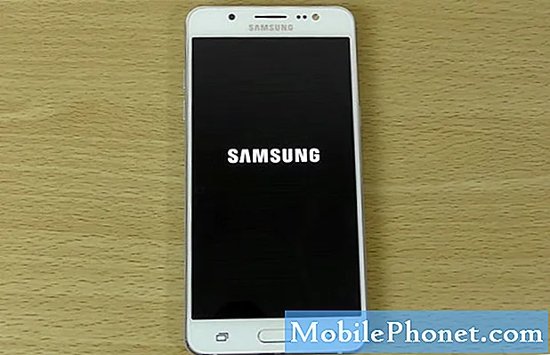 Hoe u uw Samsung Galaxy J5 repareert die vastloopt op het opstartscherm Handleiding voor probleemoplossing