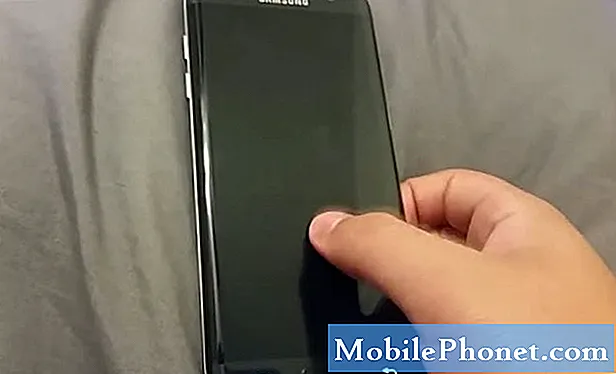 Hvordan fikse Samsung Galaxy S7 Edge med svart display, men knappene svarer fortsatt