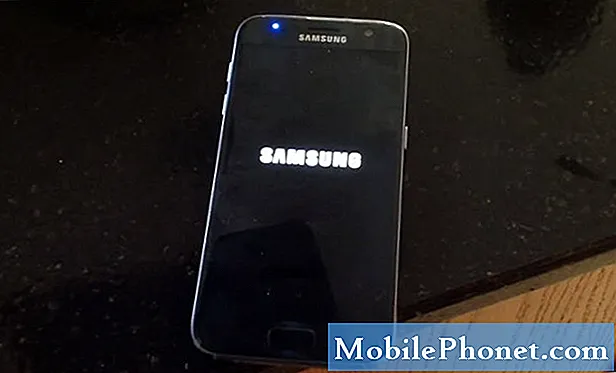 Slik løser du Samsung Galaxy S7 som starter på egenhånd etter feilsøkingsveiledningen for Nougat