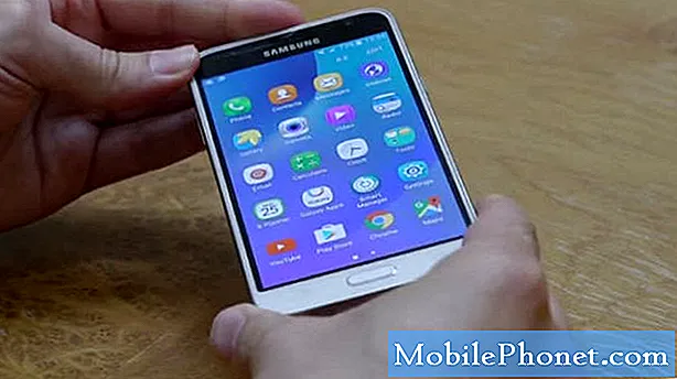Samsung Galaxy J3 (2016) που δείχνει τον οδηγό αντιμετώπισης προβλημάτων σφαλμάτων "Δυστυχώς, η Amazon σταμάτησε"