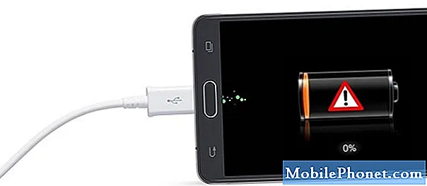 Samsung Galaxy Note 4 värisee, kun virta kytketään päälle, jolloin näyttö muuttuu mustaksi ja muita siihen liittyviä ongelmia