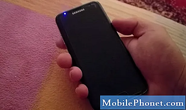 Samsung Galaxy S7 Edge-skärmen är svart med LED-blått ljus tänds under omstart Felsökningsguide