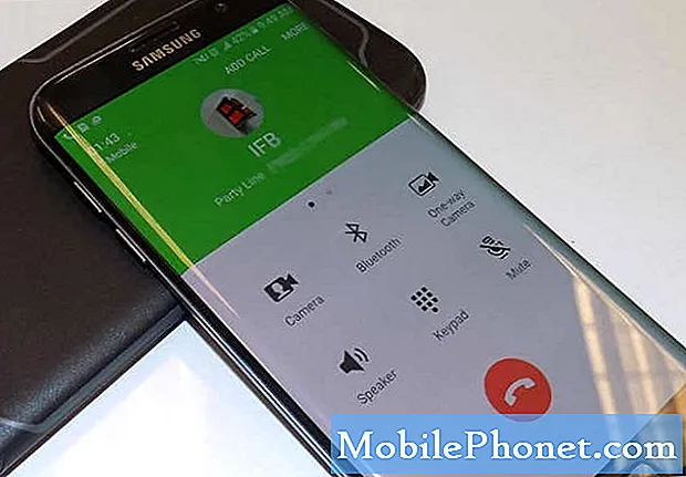 De Samsung Galaxy S7 Edge-luidsprekertelefoon maakt tijdens een oproep zelfstandig andere belproblemen mogelijk