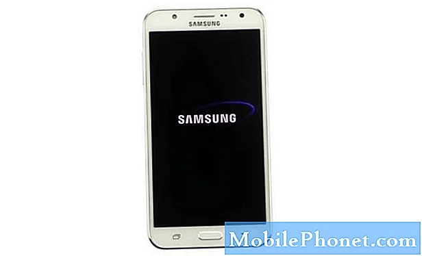 Vad ska jag göra om skärmen på din Samsung Galaxy J7 börjar blinka Felsökningsguide