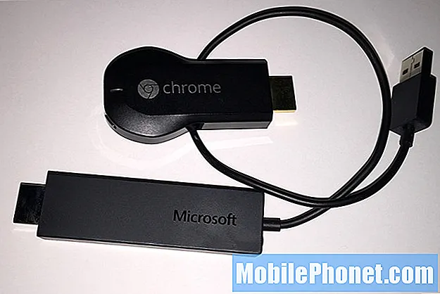Microsofti traadita ekraaniadapter vs Google Chromecast