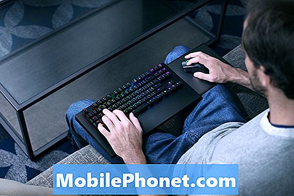Domineer in Fortnite met het Razer Turret Xbox One-toetsenbord en -muis