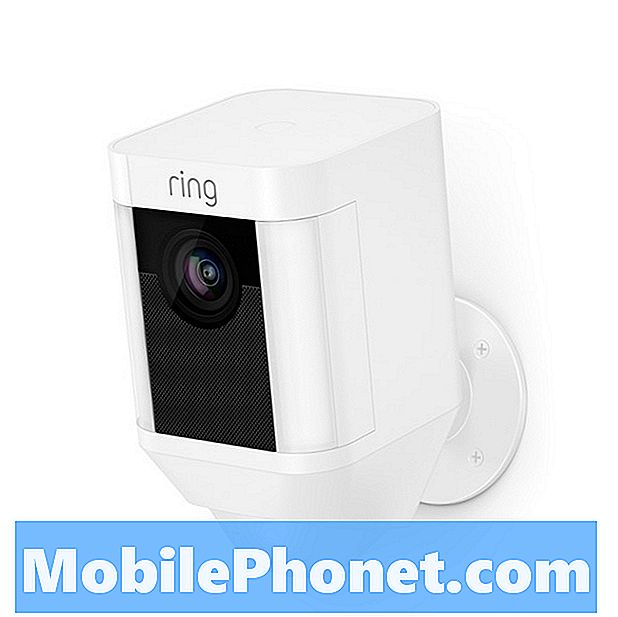 Ring Spotlight Cam zjednodušuje domácí bezpečnost