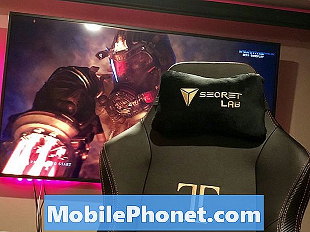 Secretlab Titan Review: Uber Pohodlné herné stoličky