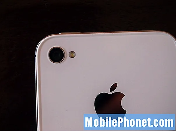 Samsung Galaxy S5 vs iPhone 4s: ce que nous savons jusqu'à présent