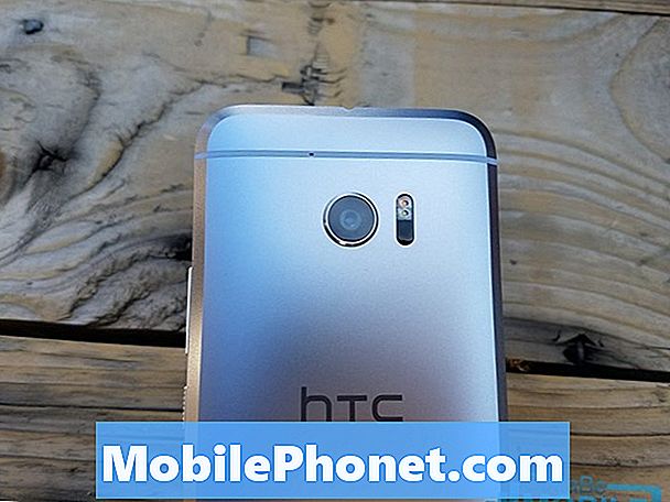 HTC 10: n automaattisten sovelluspäivitysten poistaminen käytöstä