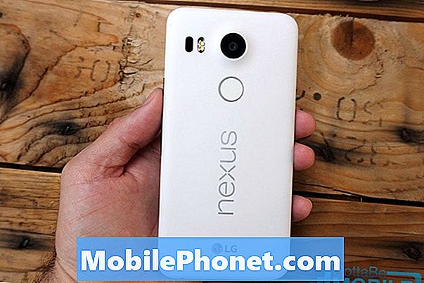 고정 된 Nexus 5X 또는 Nexus 6P를 초기화하는 방법
