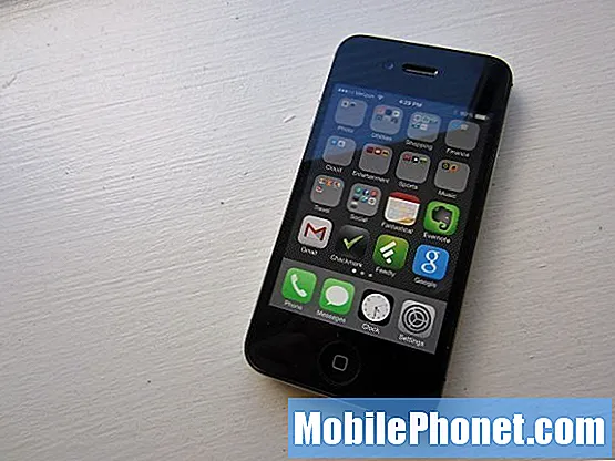 10 בעיות נפוצות ב- iPhone 4s וכיצד לתקן אותן