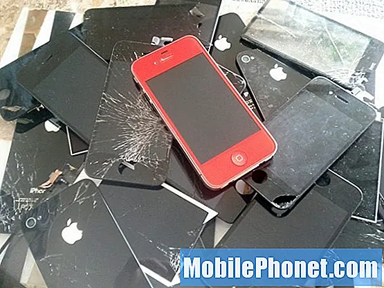 Cum se înlocuiește un iPhone rupt din garanție pentru ieftin - Marci