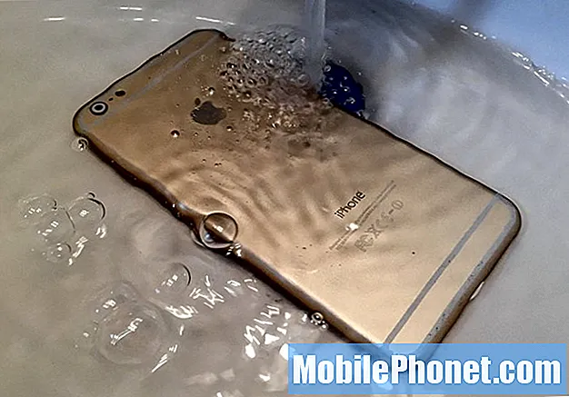 วิธีบันทึก iPhone 6 จากความเสียหายจากน้ำ