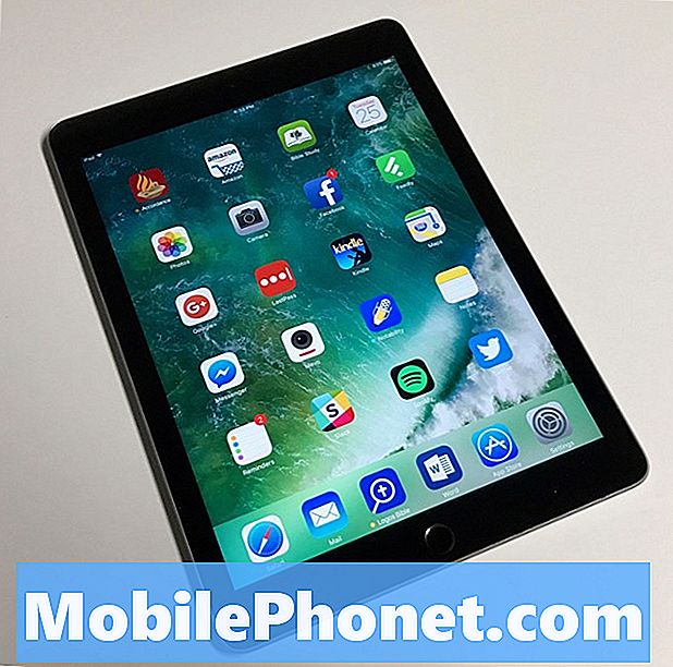Nauja „iPad iPad“ peržiūra: „Apple“ siūlo biudžetą