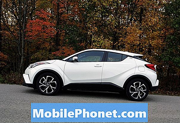 2018 Toyota C-HR XLE Review