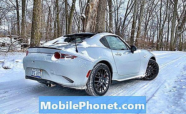 2019 Mazda Miata RF pārskats: Vai jūs varat ik dienas vadīt Miata ziemā?