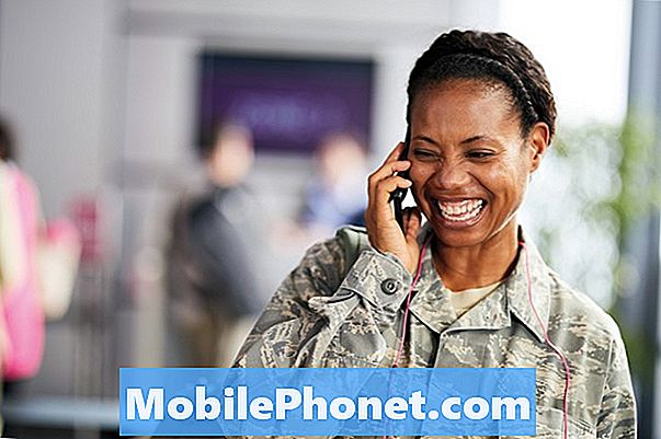 T-Mobile Un militar: 5 lucruri pe care trebuie să le știți înainte de a trece