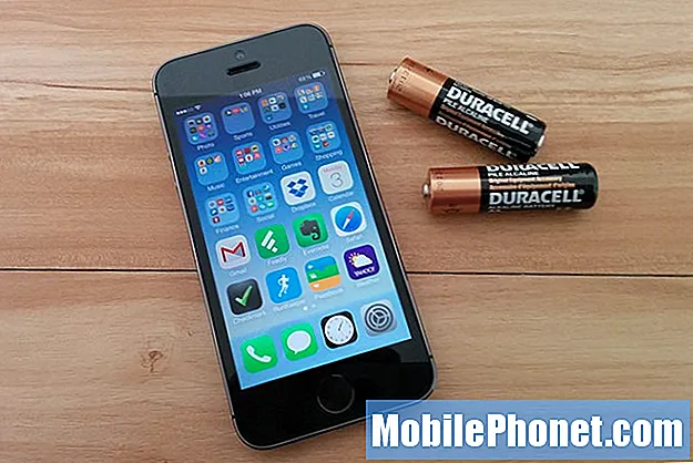AA-batteri til iPhone-opladeren er perfekt til nødsituationer